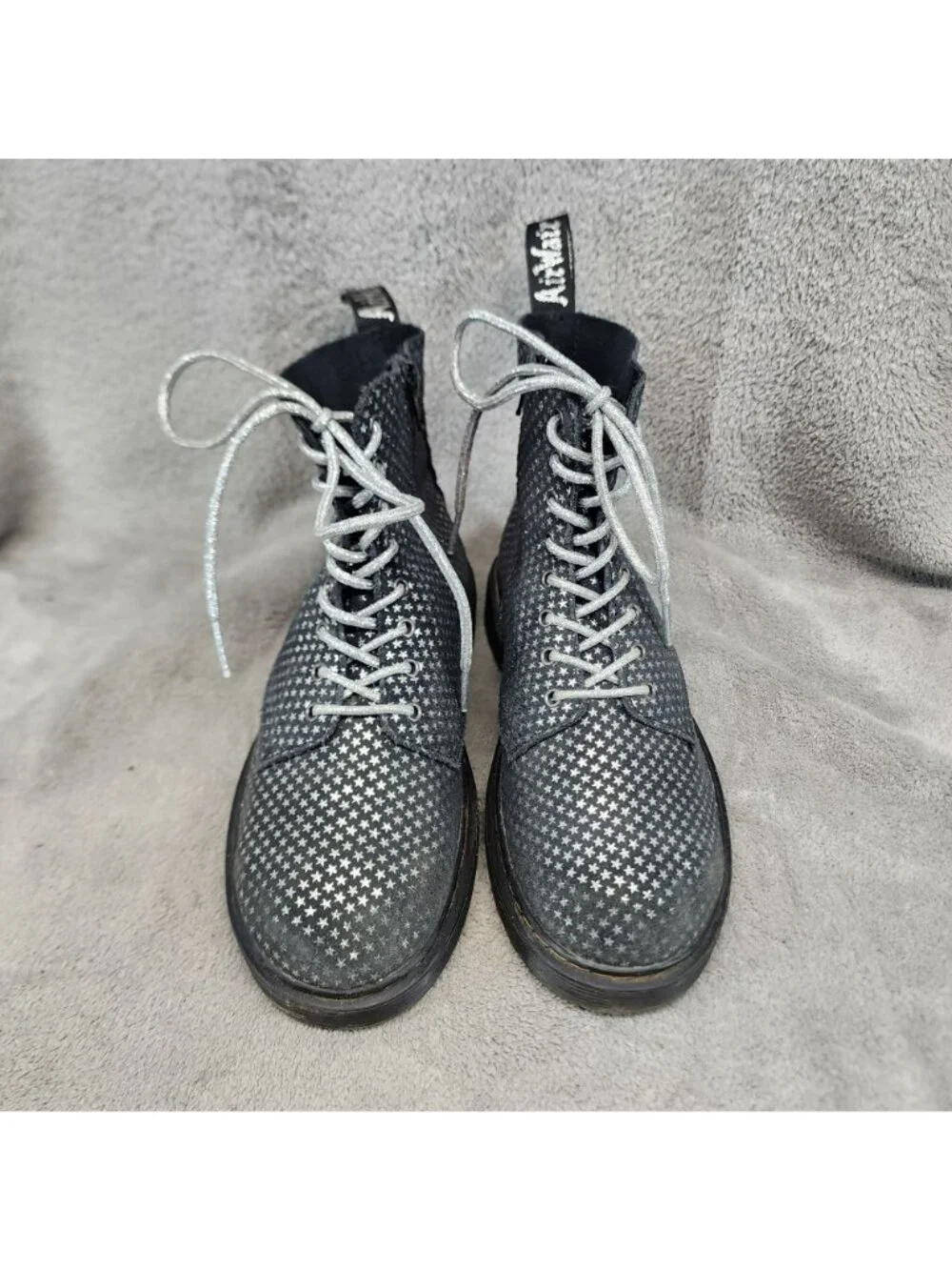 Dr Martens Shoes Girls Size 5 Black Silver Stars Pascal Combat Boots *Read*